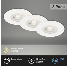 Tri biele, stmievateľné LED vstavané svietidlá v balení po 3 kusoch so stupňom krytia IP44 a teplým bielym svetlom 3000K