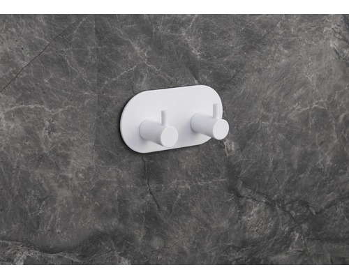 Dvojitý vešiak na stenu