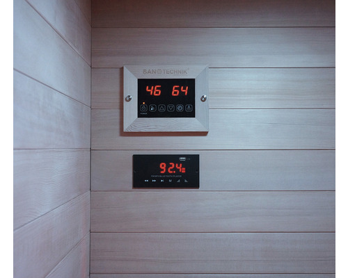 Riadiaca jednotka Sanotechnik a FM MP3 Bluetooth prehrávač v saune.