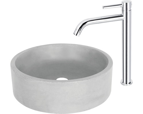 Okrúhle umývadlo z betónu s chrómovanou batériou