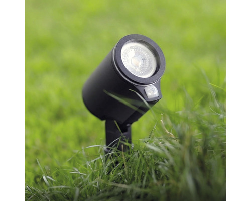 Záhradný reflektor na montáž do zeme