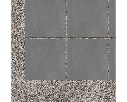 Sivé terasové dosky na štrkovom lôžku