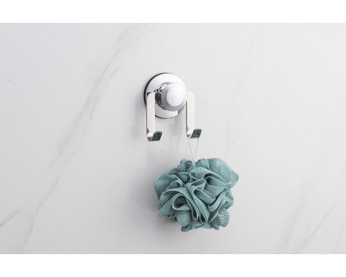 Háčik s prísavkou a kúpeľňovou hubou