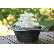 Dekoratívna izbová fontána s tromi úrovňami a kameňmi