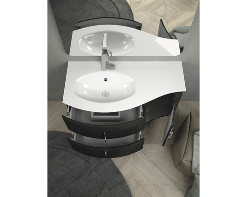 Skrinka pod umývadlo s dvoma umývadlami a spodná skrinka so zásuvkami