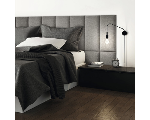 Čalúnený panel Mollis Solid sivá 30x60 cm Spálňa s posteľou, nočným stolíkom a nástennou lampou