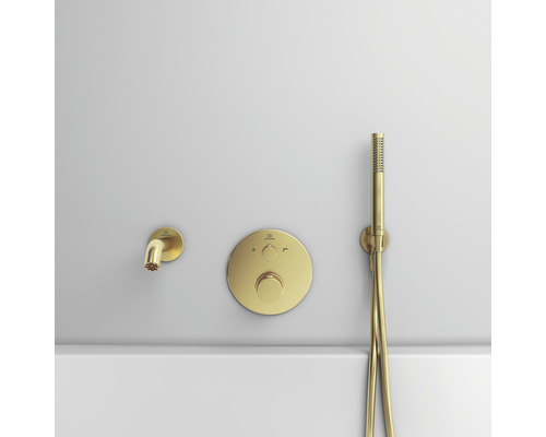 Nástenná vaňová batéria s ručnou sprchou