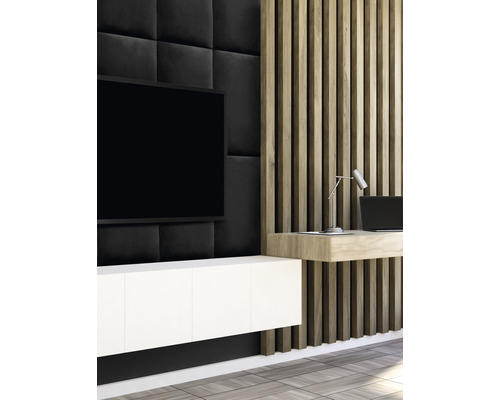 Obývacia izba s televízorom, stenovými panelmi, televíznou skrinkou a písacím stolom