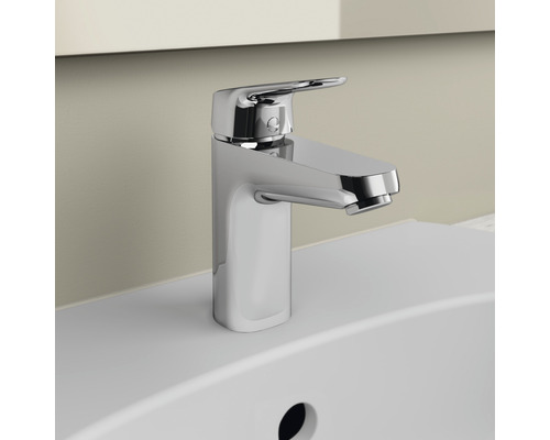 Umývadlová batéria z kovu, páková zmiešavacia batéria do kúpeľne