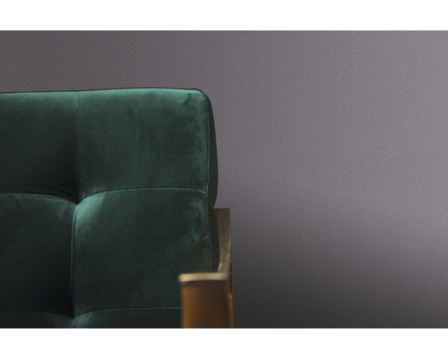 Detail čalúneného kresla s gombíkovým prešívaním