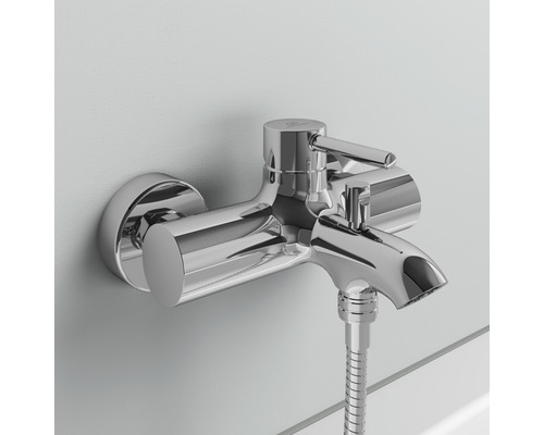 Chrómová vaňová batéria s hadicou na montáž na stenu