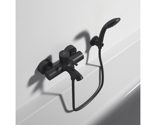 Nástenná sprchová batéria s ručnou sprchou na montáž na stenu v kúpeľni