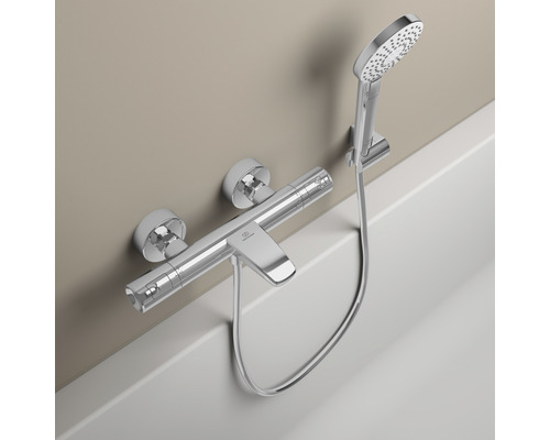 Nástenná vaňová batéria s ručnou sprchou