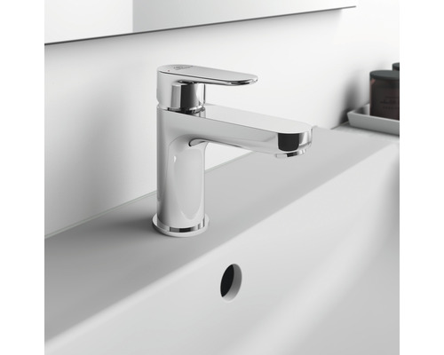 Umývadlová batéria na umývadle