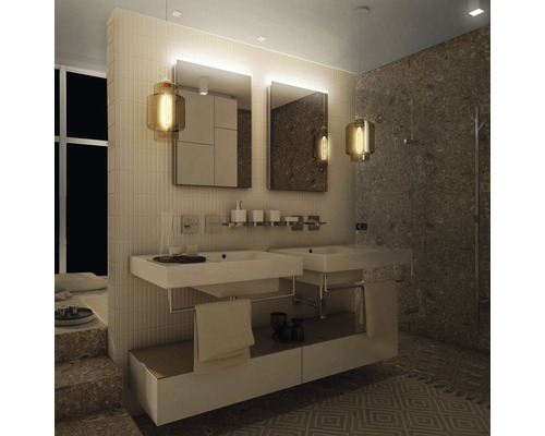 Moderná kúpeľňa s dvojitým umývadlom, zrkadlami a osvetlením