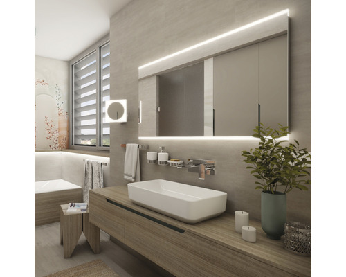 Moderná kúpeľňa s umývadlom, zrkadlom s osvetlením a vaňou