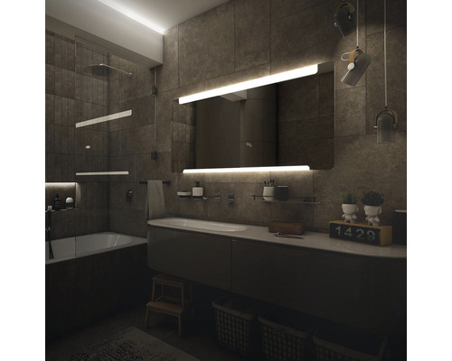 Moderná kúpeľňa s vaňou, umývadlom, zrkadlom a osvetlením