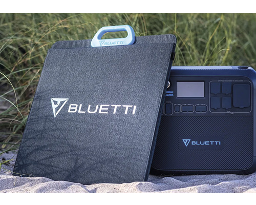 Solárny modul Bluetti a napájacia stanica Bluetti vonku