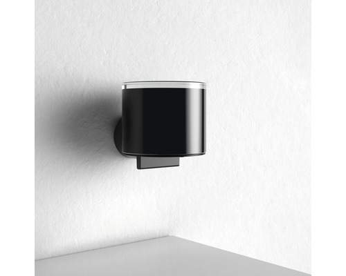 Čierny nástenný pohár na kúpeľňové doplnky