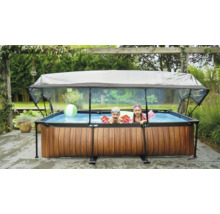 Nafukovací bazén so strieškou a dvoma deťmi v záhrade