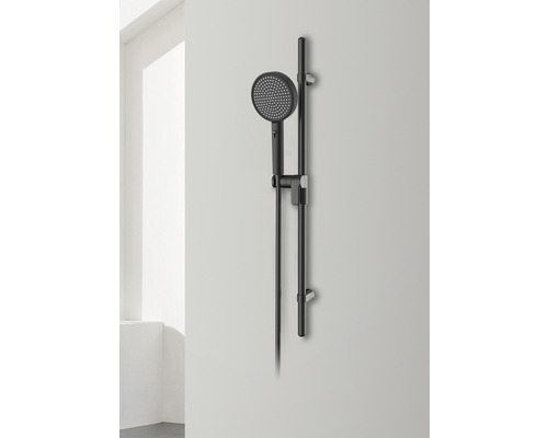 Sprchový set s tyčou a ručnou sprchou