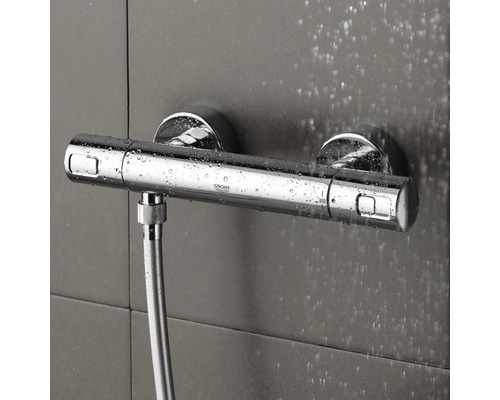 Termostatická batéria Grohe na montáž na stenu so sprchovou hadicou