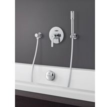 Nástenná vaňová batéria s ručnou sprchou a logom Grohe