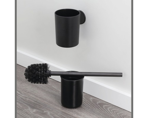 Čierna toaletná kefa s držiakom a čierny nástenný pohár