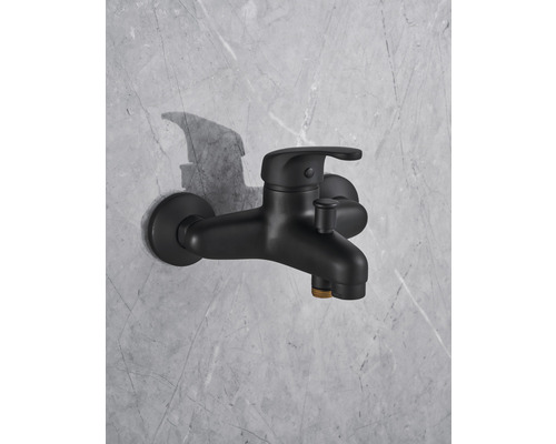 Čierna nástenná vaňová batéria s jednou pákou