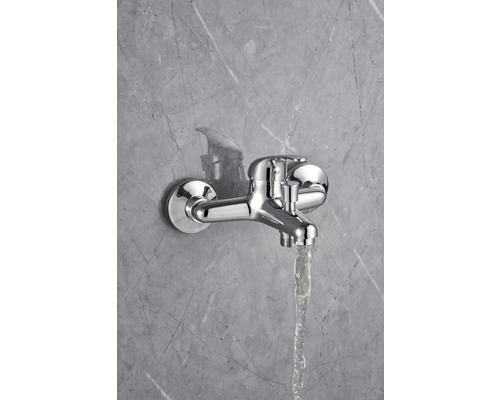 Nástenná batéria s tečúcou vodou