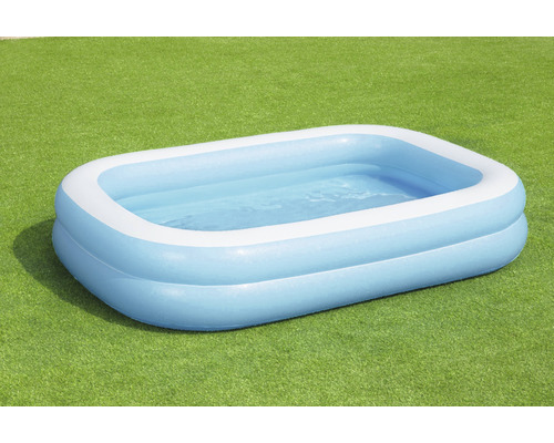 Nafukovací obdĺžnikový bazén na trávniku