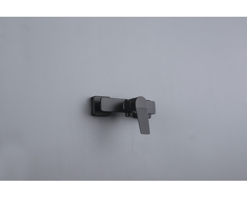 Nástenná batéria do kúpeľne