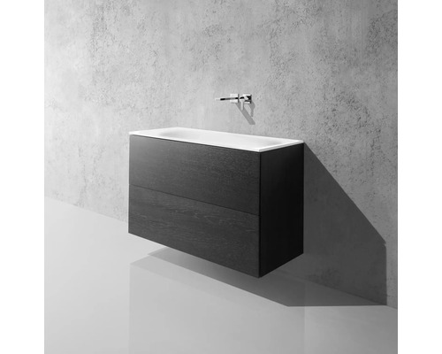 Skrinka pod umývadlo s dvoma zásuvkami a umývadlom na dosku v modernej kúpeľni