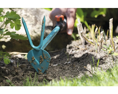 Ručná motyčka na záhradníctvo