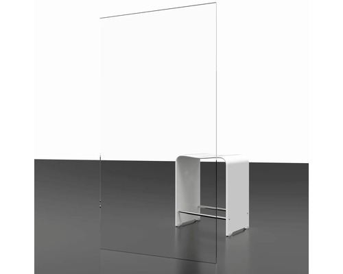 Číra ochrana z akrylového skla so sedacím nábytkom v pozadí