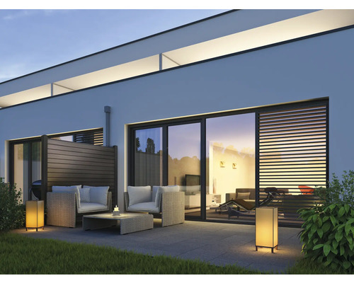 Terasa s posedením, zástienkou a vonkajším osvetlením