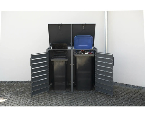 Box na smetné nádoby s dvoma smetnými nádobami a otvorenými dverami