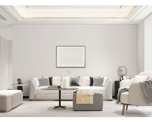 Svetlý obývací pokoj so štruktúrovanými tapetami, pohovkou a dekoráciou