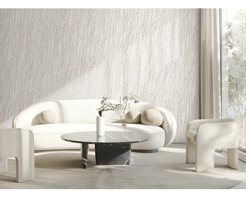 Obývacia izba s pohovkou, kreslom a konferenčným stolíkom