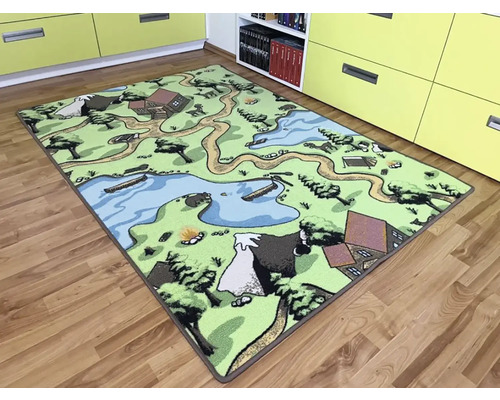 Hrací koberec s motívom krajiny v detskej izbe