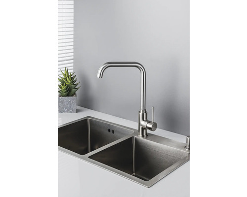 Drez s dvoma komorami a vodovodnou batériou