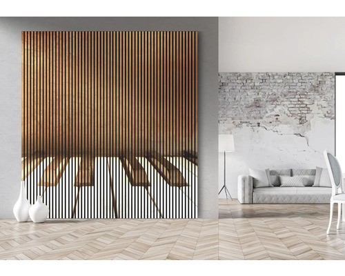 Veľký obraz s klavírom vo svetlej miestnosti