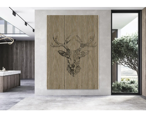 Nástenný panel s motívom jeleňa z drevených lamiel v modernom priestore