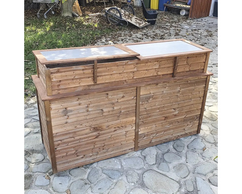 Drevený vyvýšený záhon so skleníkovým nadstavcom do záhrady