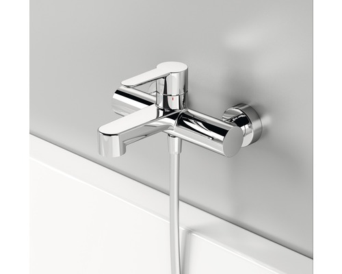 Vaňová batéria s sprchovou hadicou