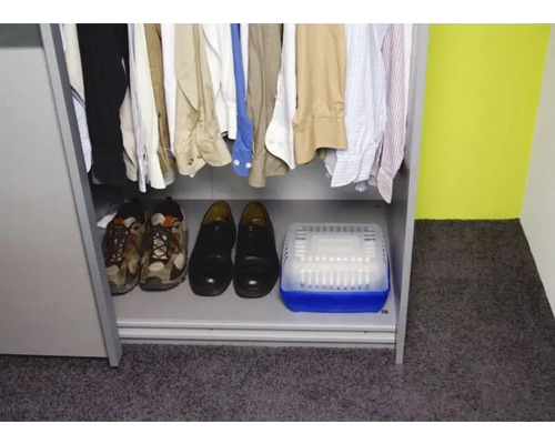 Šatníková skriňa s topánkami a odvlhčovačom vzduchu