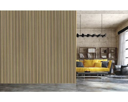 Obývacia izba s drevenými stenovými panelmi a rebrovaným dizajnom