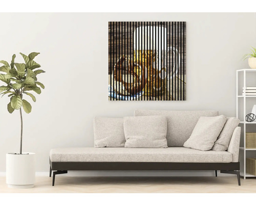 Dekoratívne nástenné umenie s motívom pivového pohára nad pohovkou