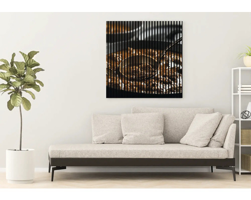 Dekoratívny nástenný obraz s motívom jedla nad pohovkou