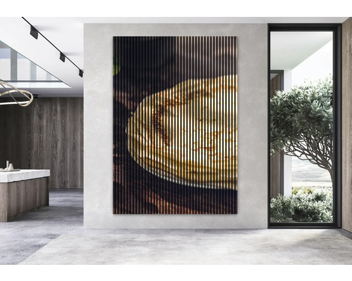 Akustický panel s motívom jedla na stene v modernom izbe